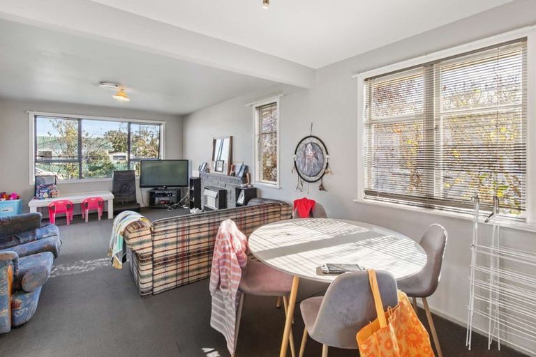 Photo of property in 8 Murray Avenue, Hawera, 4610