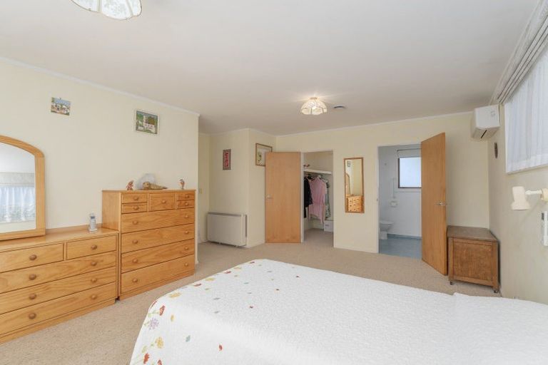 Photo of property in 28 Springbok Avenue, Whitianga, 3510