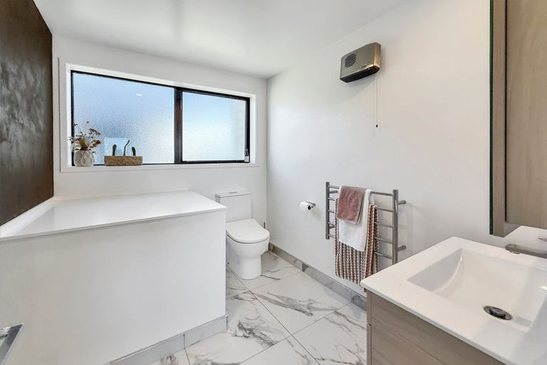 Photo of property in 5/16 Nova Place, Christchurch Central, Christchurch, 8011