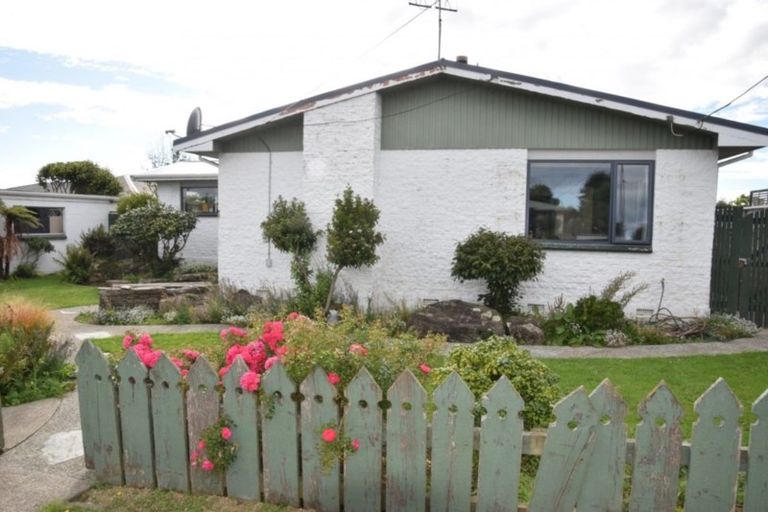 Photo of property in 12 Kereru Street, Waikiwi, Invercargill, 9810