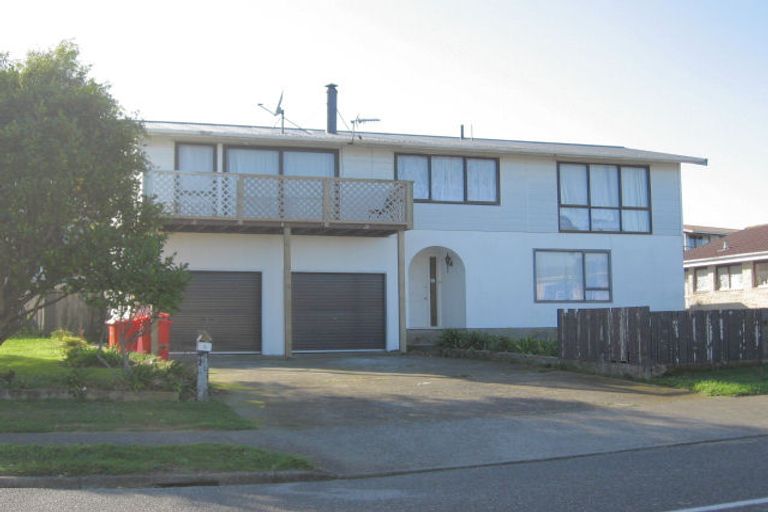 Photo of property in 1 Clipper Street, Titahi Bay, Porirua, 5022
