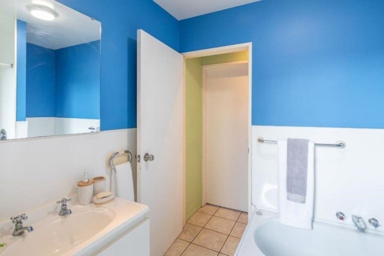 Photo of property in 93 Leaver Terrace, North New Brighton, Christchurch, 8083