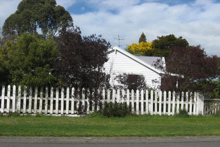 Photo of property in 2 River Road, Masterton, 5810