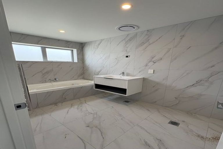 Photo of property in 44 Jutland Road, Hauraki, Auckland, 0622