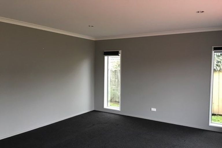 Photo of property in 263 Wainoni Road, Avondale, Christchurch, 8061