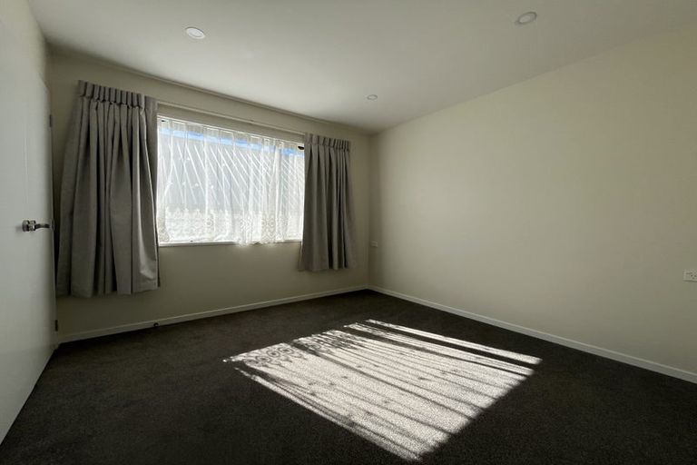 Photo of property in 36 Tihema Lane, Westgate, Auckland, 0614