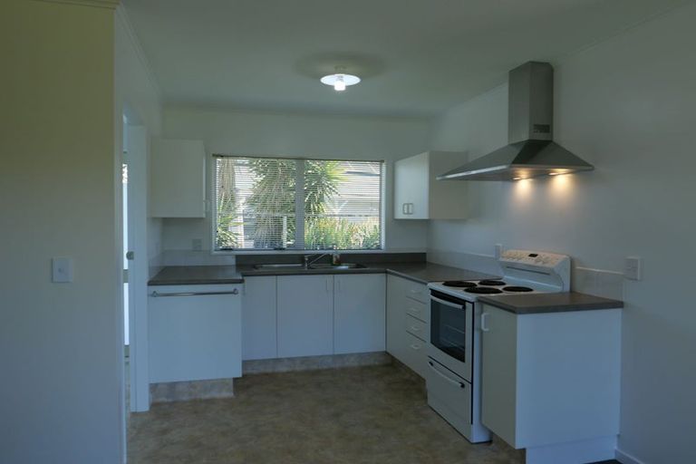 Photo of property in 34 Rosewood Place, Paraparaumu, 5032