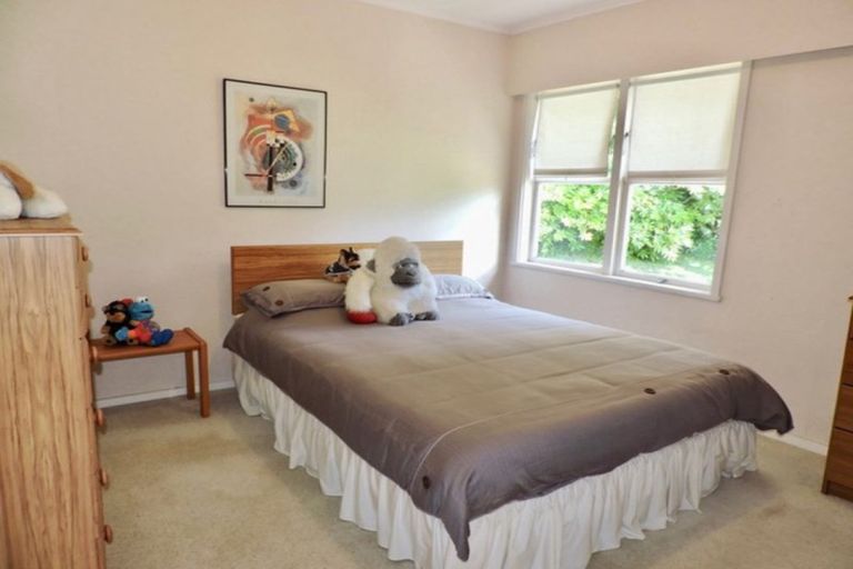 Photo of property in 5 Gonville Street, Tawa, Wellington, 5028