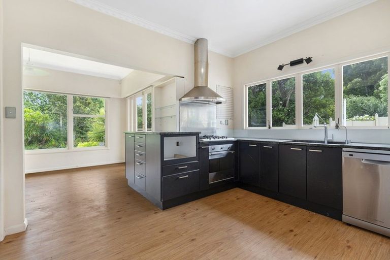 Photo of property in 9 Ingleton Terrace, Fairfield, Hamilton, 3214