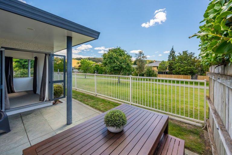 Photo of property in 34a Kensington Drive, Taradale, Napier, 4112