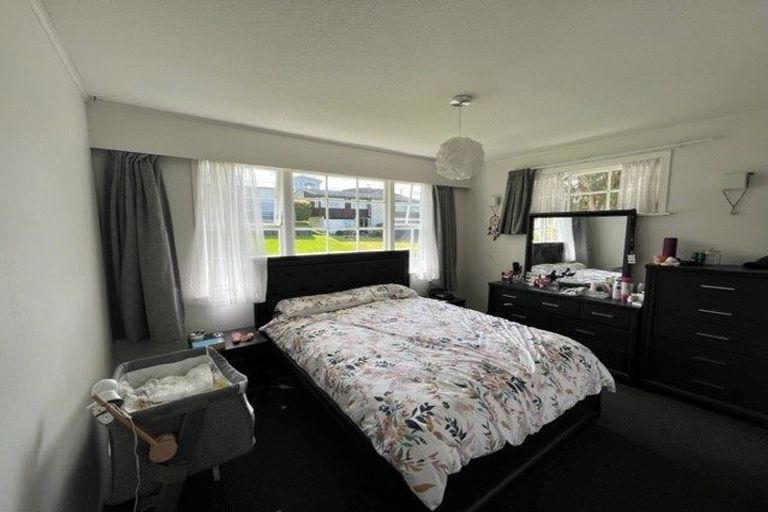 Photo of property in 99 Tirohanga Road, Tirohanga, Lower Hutt, 5010