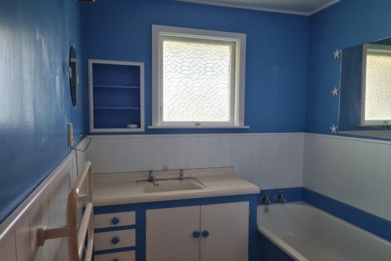 Photo of property in 35 Kilburn Street, Bishopdale, Christchurch, 8053