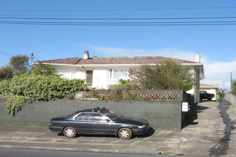 Photo of property in 11 Orams Road, Hillpark, Auckland, 2102