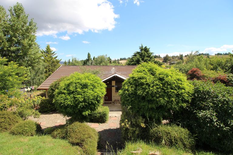 Photo of property in 38 Letts Gully Road, Letts Gully, Alexandra, 9393