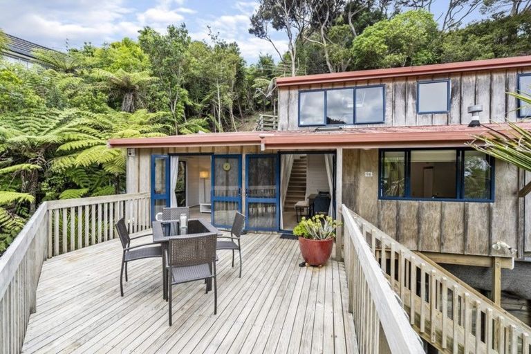 Photo of property in 98 Hadfield Street, Beach Haven, Auckland, 0626
