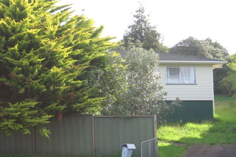 Photo of property in 11 Mile Place, Henderson, Auckland, 0612