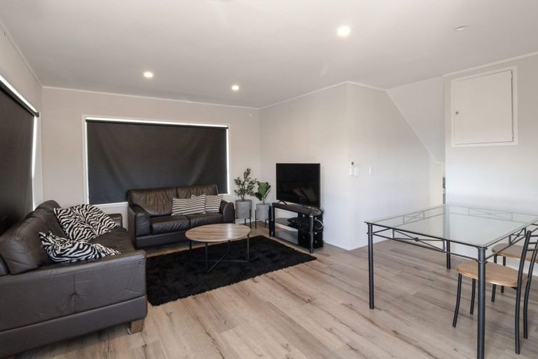 Photo of property in 10c Finchley Road, Torbay, Auckland, 0632