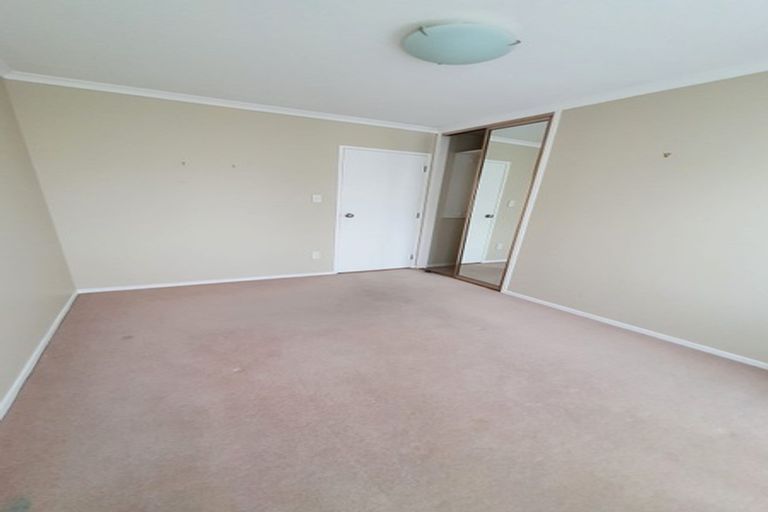 Photo of property in 24 Olena Avenue, Sunnyhills, Auckland, 2010