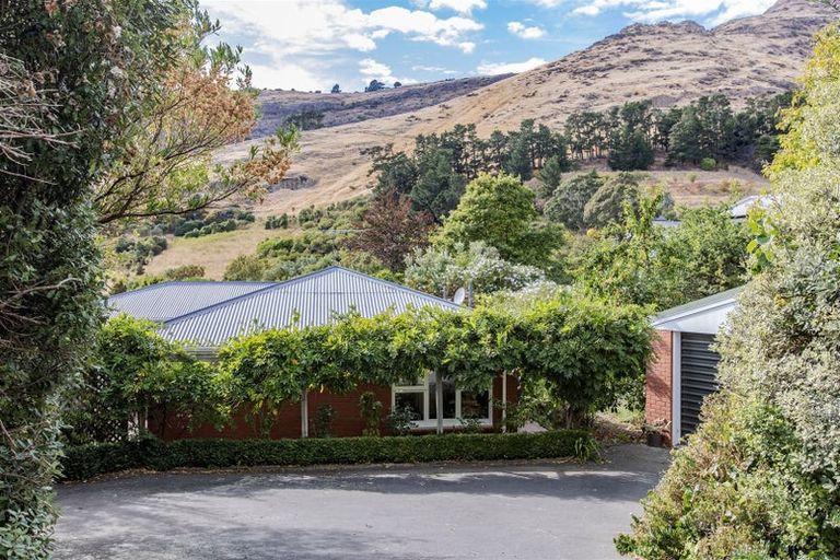 Photo of property in 59 Flinders Road, Heathcote Valley, Christchurch, 8022