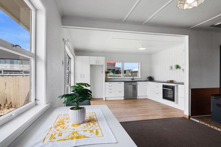 Photo of property in 15a Chisnall Street, Richmond, 7020