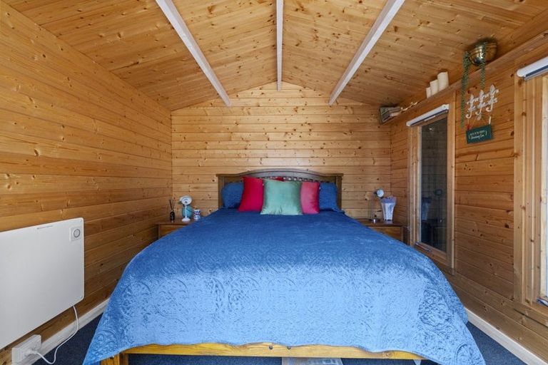 Photo of property in 48 Devon Street, Picton, 7220