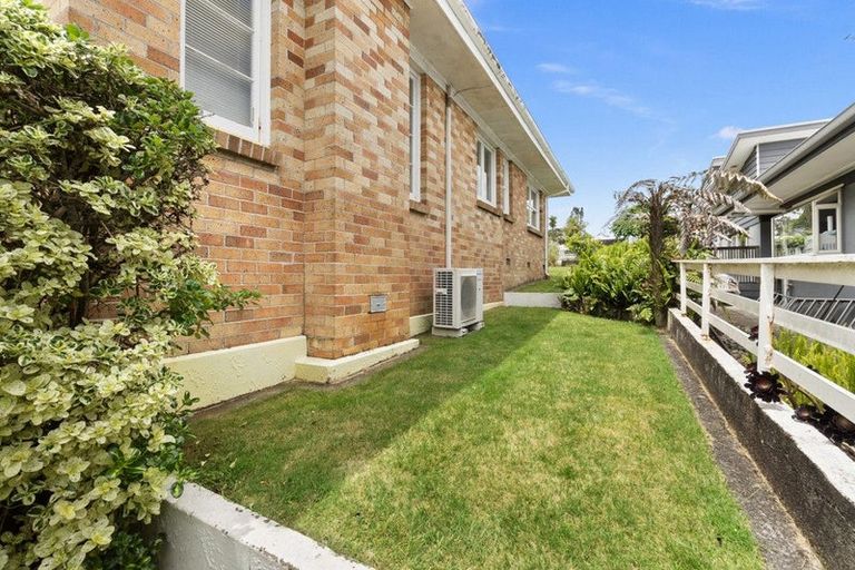 Photo of property in 11 Charles Crescent, Beerescourt, Hamilton, 3200