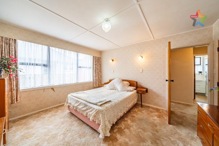 Photo of property in 34 Sladden Street, Naenae, Lower Hutt, 5011