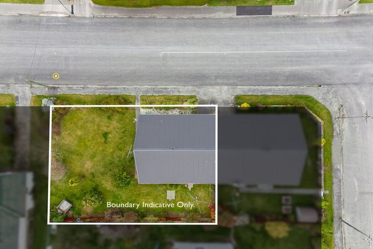 Photo of property in 14 Opie Street, Waimate, 7924