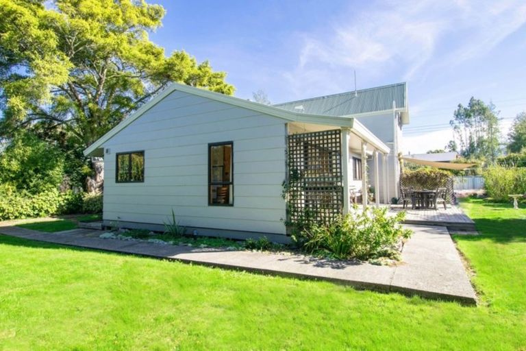 Photo of property in 338 Chamberlain Street, Lower Moutere, Upper Moutere, 7175