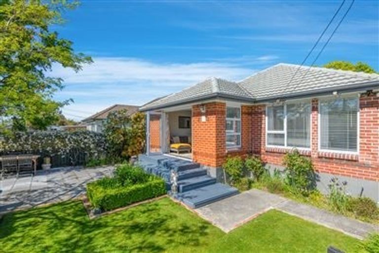 Photo of property in 44 Richards Avenue, Papanui, Christchurch, 8053