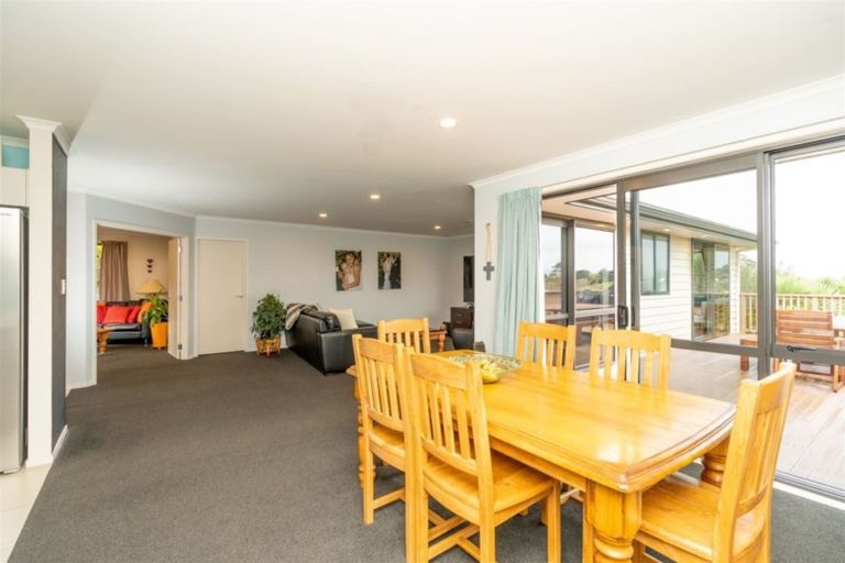 Photo of property in 8 Ashbourne Lane, Dinsdale, Hamilton, 3204