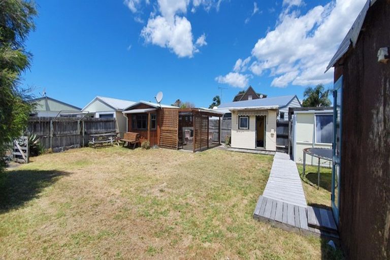 Photo of property in 125b Lorraine Place, Whangamata, 3620