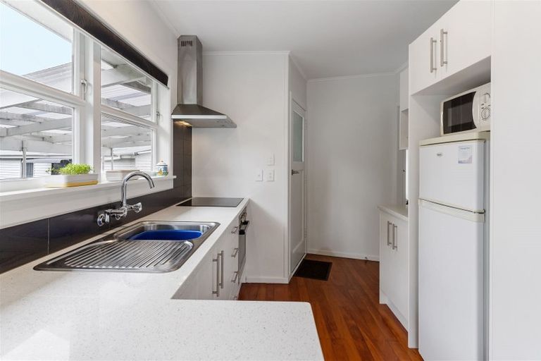 Photo of property in 1/15 Evans Place, Papakura, 2110
