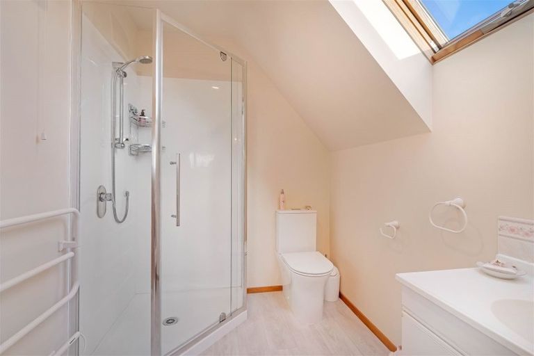 Photo of property in 3 Empress Place, Halswell, Christchurch, 8025