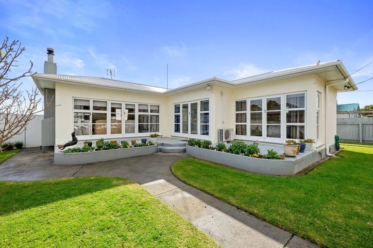 Photo of property in 13 Hori Street, Vogeltown, New Plymouth, 4310