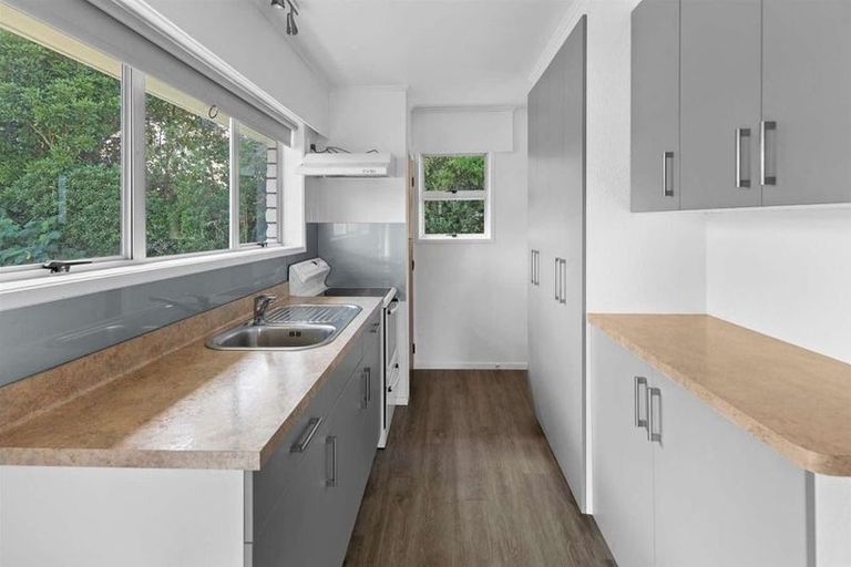 Photo of property in 16a Kings Drive, Levin, 5510