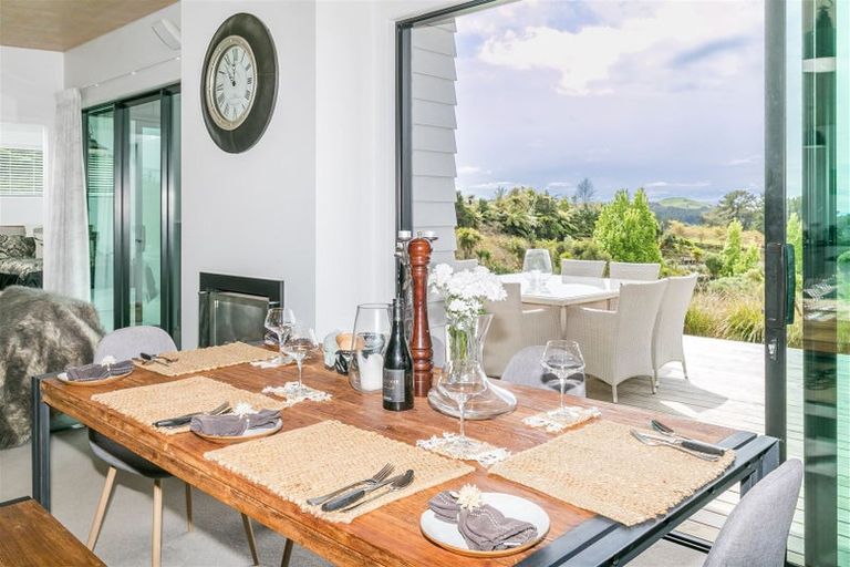 Photo of property in 6 Tiwarawara Lane, Puketotara, Te Awamutu, 3876