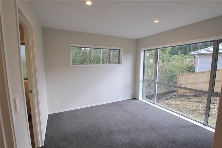Photo of property in 6 Te Roera Place, Riverhead, 0820