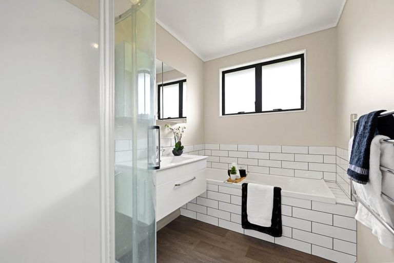 Photo of property in 1c Windsor Road, Maeroa, Hamilton, 3200