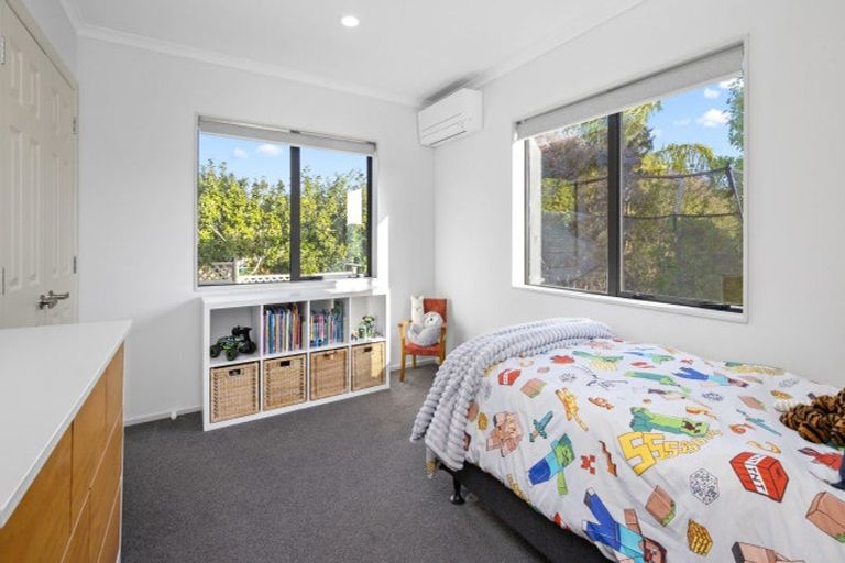 Photo of property in 28 Twomey Drive, Pukekohe, 2120