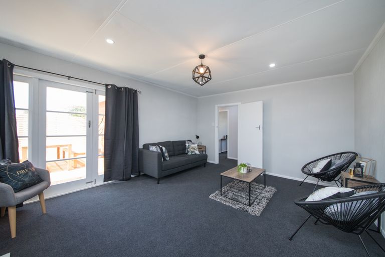 Photo of property in 22 Anakiwa Street, Kelvin Grove, Palmerston North, 4414