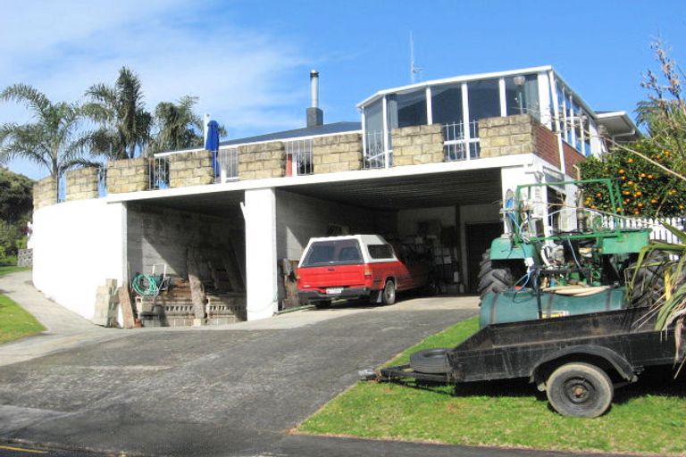 Photo of property in 2 Whitelaw Place, Te Kamo, Whangarei, 0112