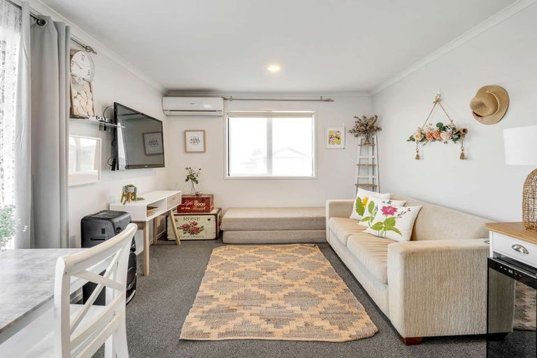 Photo of property in 28 Macdonald Heights, Feilding, 4702