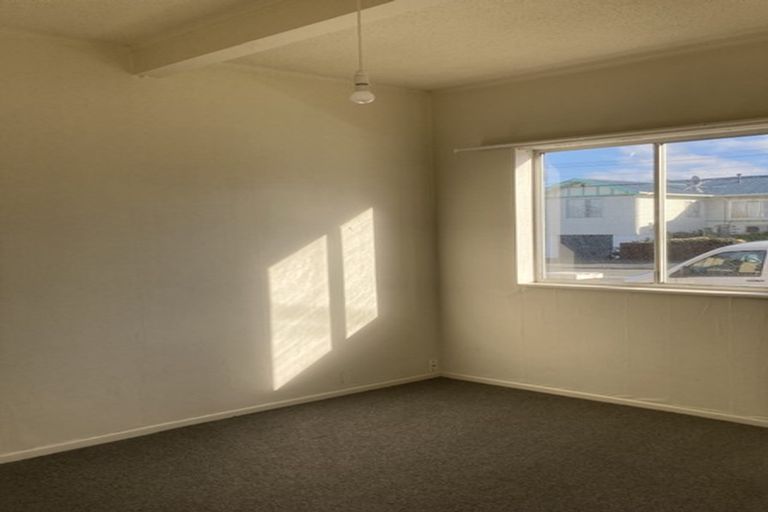 Photo of property in 7 Tirangi Road, Rongotai, Wellington, 6022