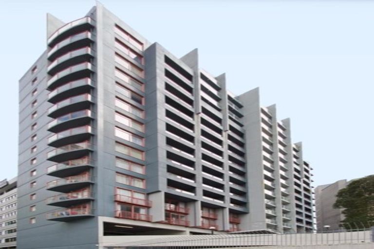 Photo of property in Cintra Apartments, 7l/3 Whitaker Place, Grafton, Auckland, 1010