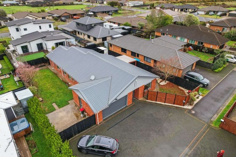 Photo of property in 28 Carroll Place, Owhata, Rotorua, 3010