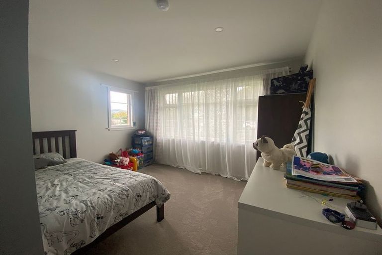 Photo of property in 1 Kinrara Place, Halswell, Christchurch, 8025