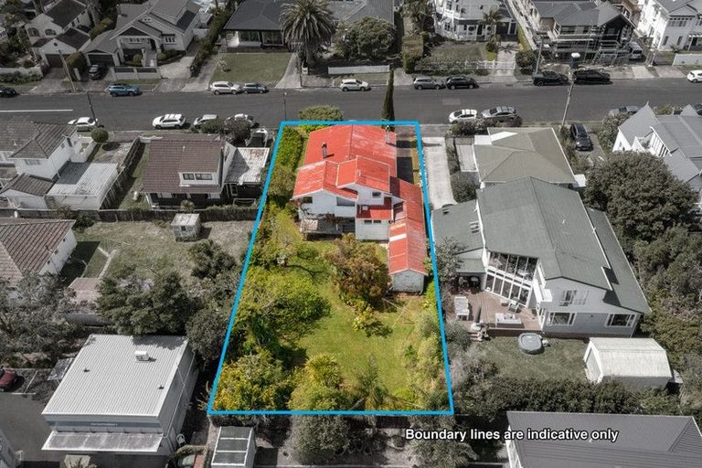 Photo of property in 1 Bayview Road, Hauraki, Auckland, 0622