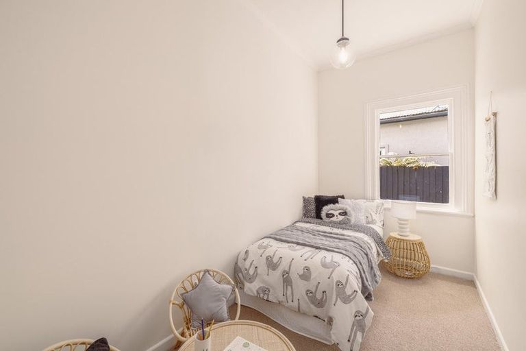 Photo of property in 17 Manning Place, Woolston, Christchurch, 8023