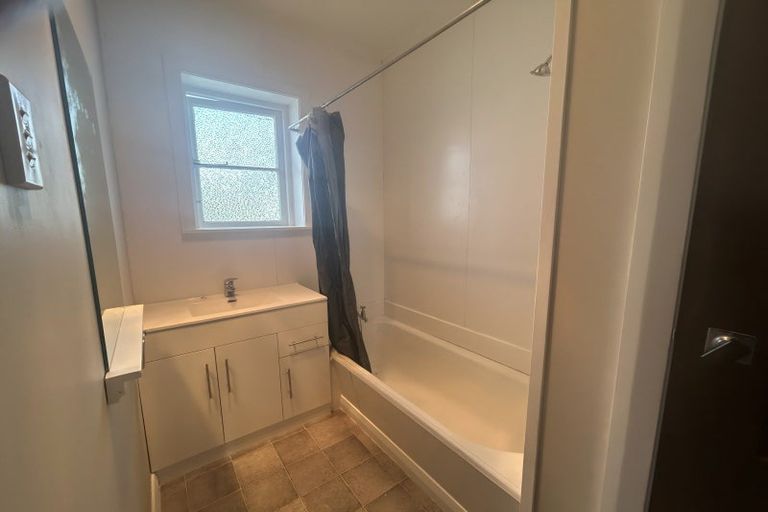 Photo of property in 33 Frome Street, Oamaru North, Oamaru, 9400